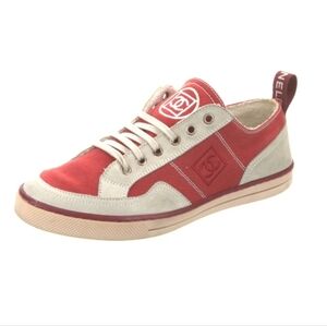 Chanel Interlocking CC Logo Canvas Sneakers Men's Size: 7.5 | US7.5, EU 40.5